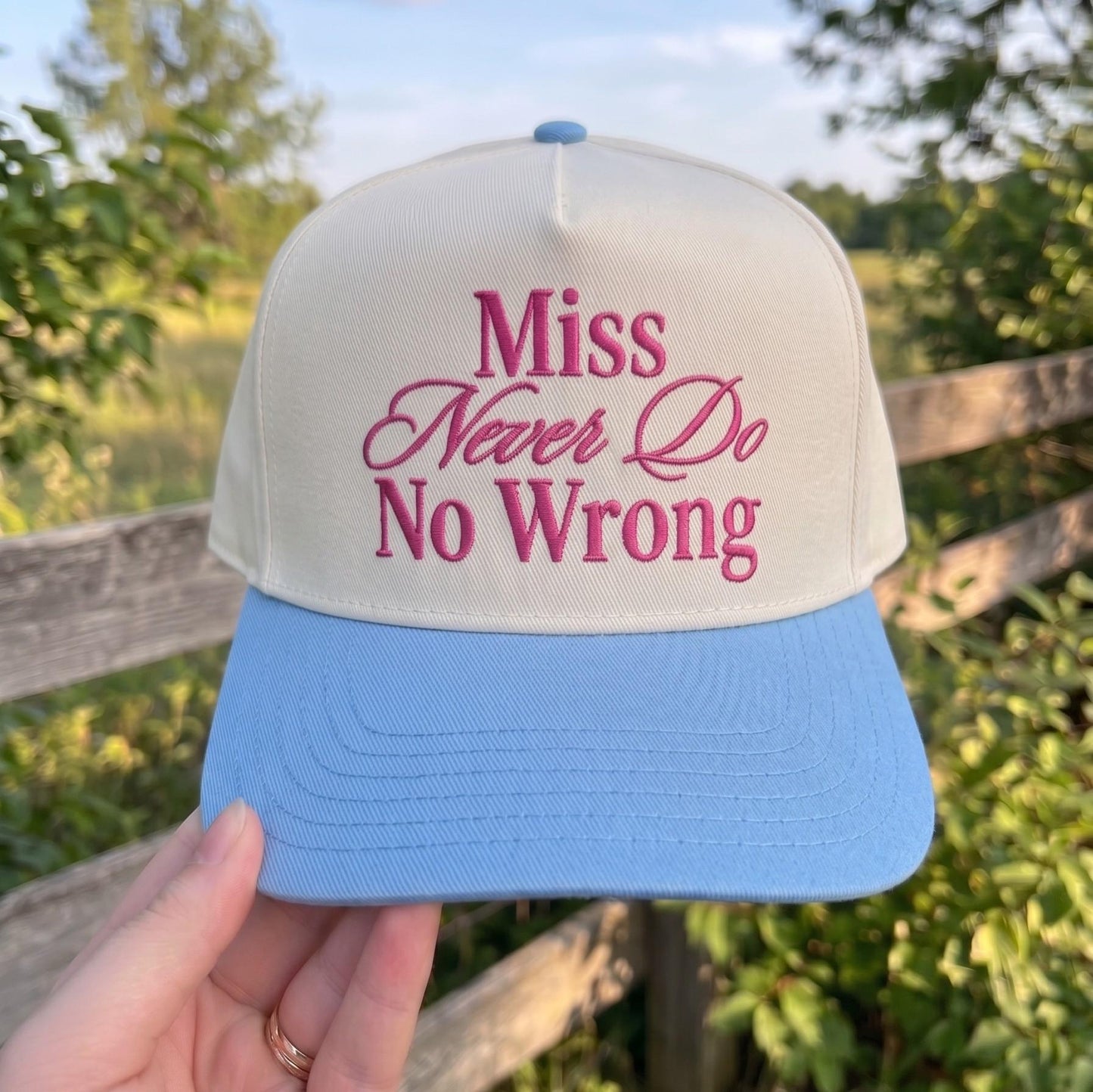 Trendy Two-Tone Cap with Bold 'Miss Never Do No Wrong' Embroidery - Image 2