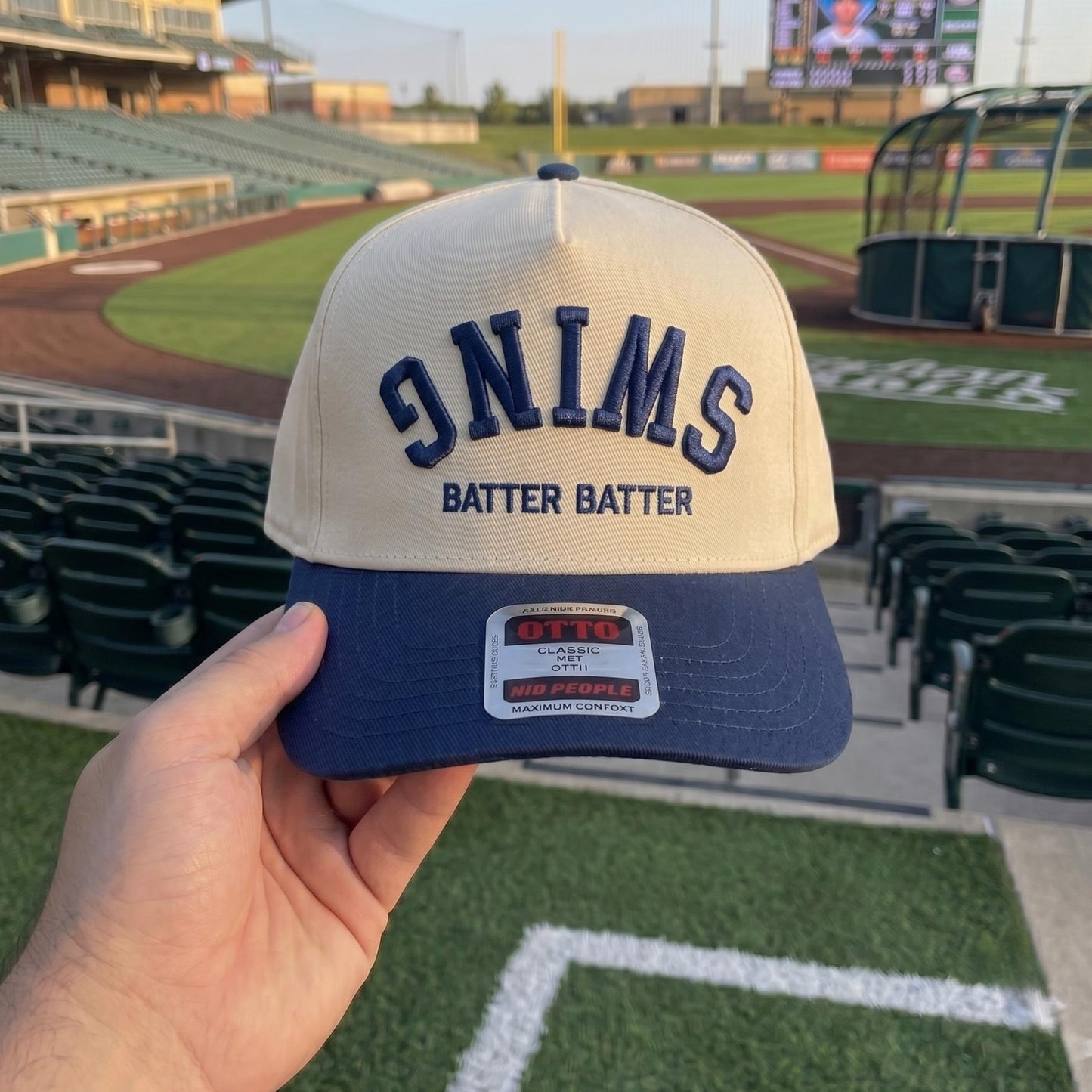 Retro Baseball Cap with Reversed Text Design - Adjustable Fit Hat - Image 3