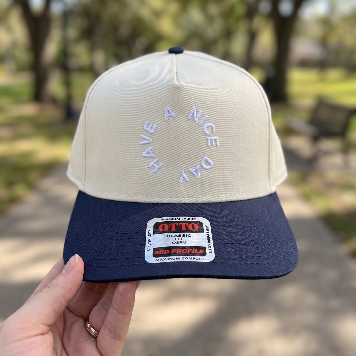 Stylish Two-Tone Baseball Cap with 'Have a Nice Day' Embroidery - Casual Comfort - Image 2
